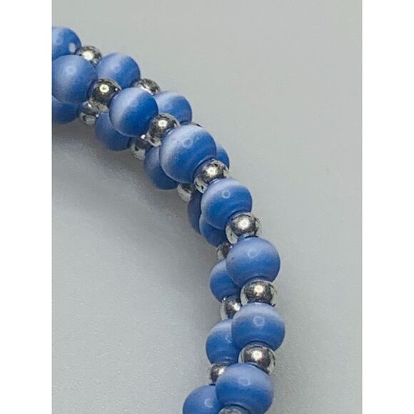 Light Blue Glass Bead Memory Wire Bracelet, One Size Fits All - Picture 3 of 5